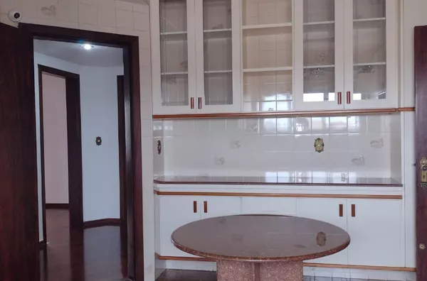 Apartamento com 3 dormitórios - 186m² - Foto 5