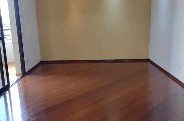 Apartamento com 3 dormitórios - 186m² - Foto 1
