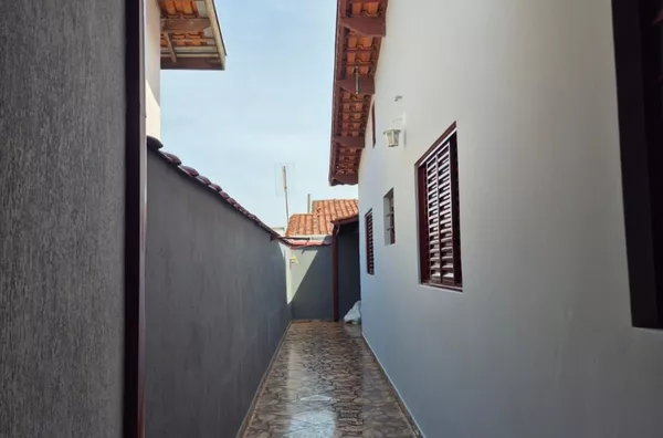 Casa com 2 quartos - 100m² - Foto 4