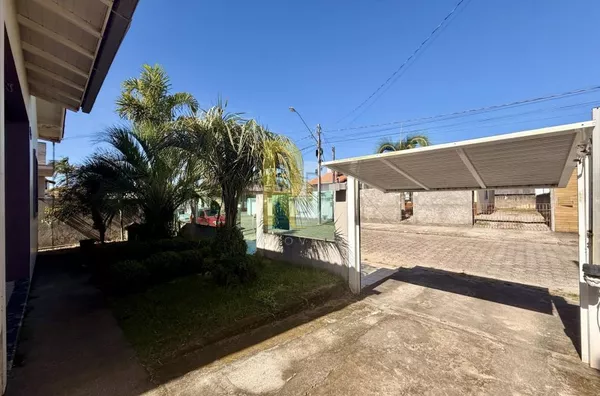 Casa a Venda no bairro Bela Vista - Laguna, SC