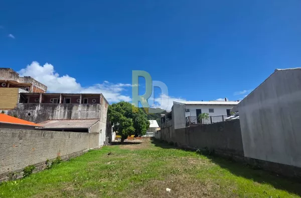 Terreno a Venda no bairro Mar Grosso - Laguna, SC