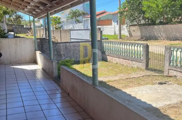 Casa a Venda no bairro Cabeçudas - Laguna, SC