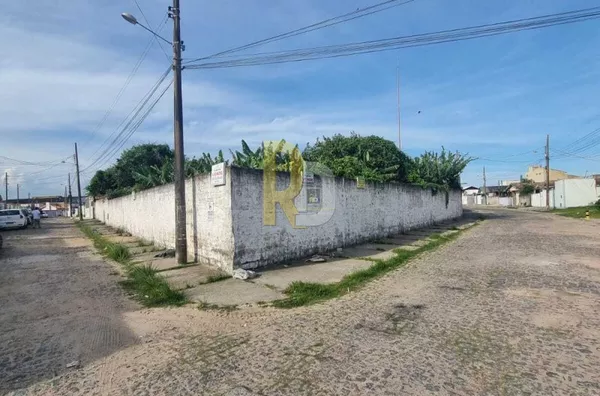 Terreno a Venda no bairro Progresso - Laguna, SC