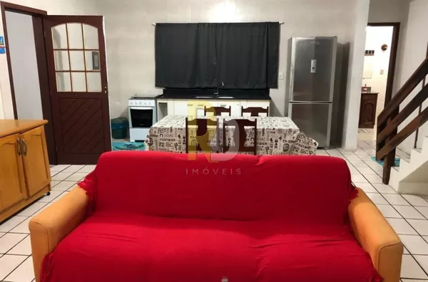 Casa a Venda no bairro Mar Grosso - Laguna, SC