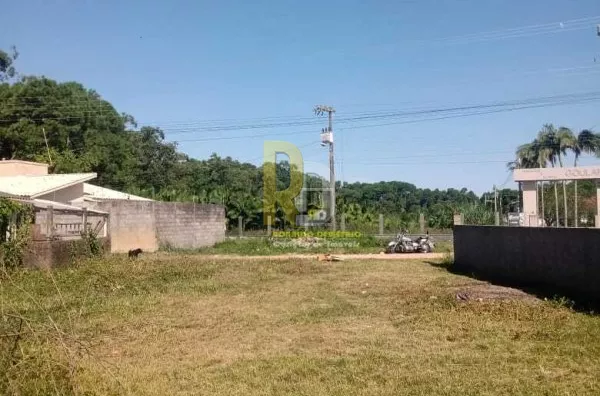 Terreno a Venda no bairro Barbacena - Laguna, SC