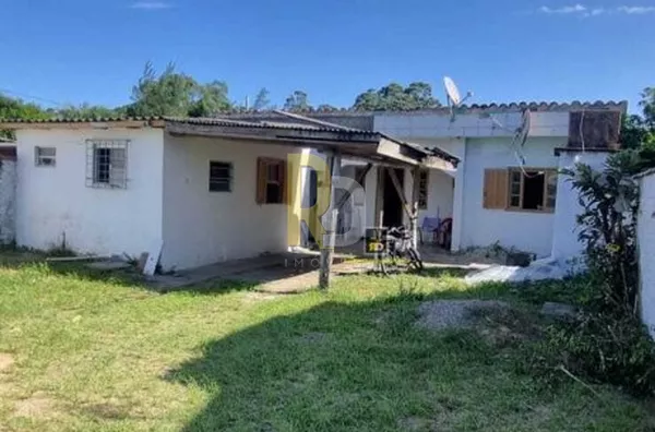 Casa a Venda no bairro Cabeçudas - Laguna, SC