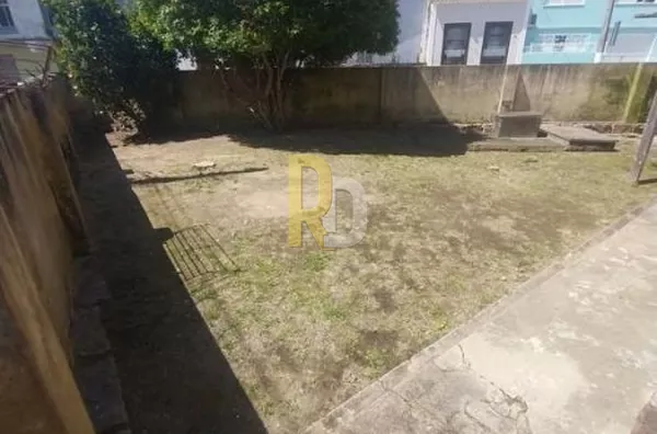 Casa a Venda no bairro Centro - Laguna, SC