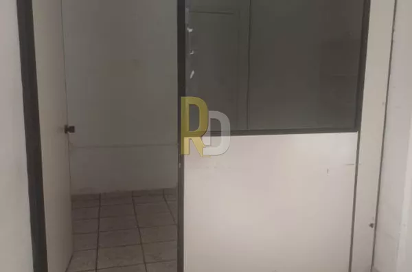 Casa para Aluguel no bairro Centro - Laguna, SC
