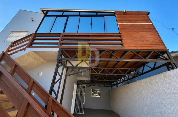 Casa para Aluguel no bairro Cabeçudas - Laguna, SC