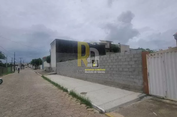 Terreno a Venda no bairro Mar Grosso - Laguna, SC
