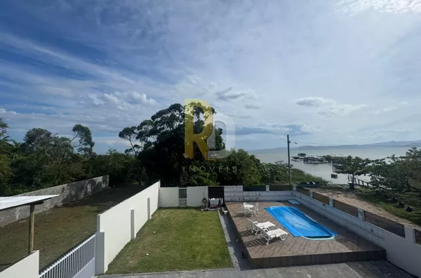Casa a Venda no bairro Caputera - Laguna, SC