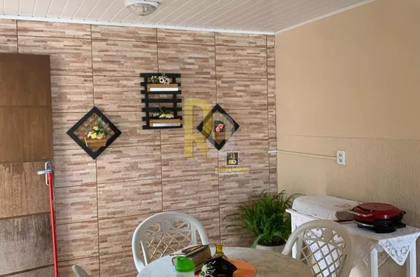 Casa a Venda no bairro Mato Alto - Laguna, SC