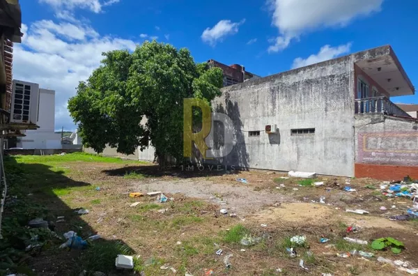 Terreno a Venda no bairro Mar Grosso - Laguna, SC