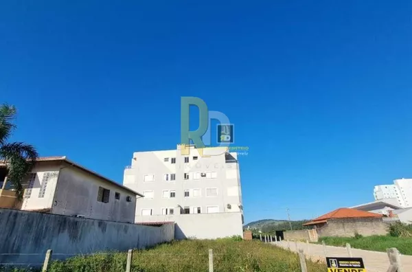 Terreno a Venda no bairro Mar Grosso - Laguna, SC