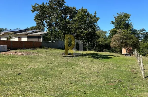 Terreno a Venda no bairro Barbacena - Laguna, SC