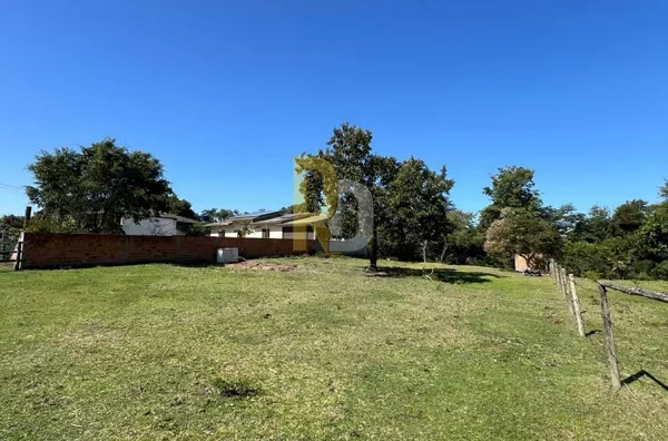 Terreno a Venda no bairro Barbacena - Laguna, SC