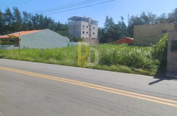 Terreno a Venda no bairro Mar Grosso - Laguna, SC