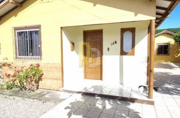 Casa a Venda no bairro Progresso - Laguna, SC