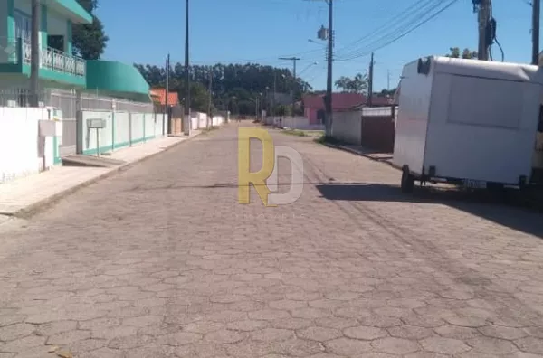 Casa a Venda no bairro Portinho - Laguna, SC