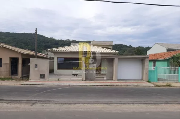 Casa a Venda no bairro Progresso - Laguna, SC