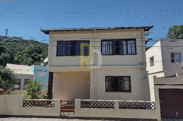 Casa a Venda no bairro Centro - Laguna, SC
