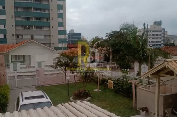 Casa a Venda no bairro Mar Grosso - Laguna, SC