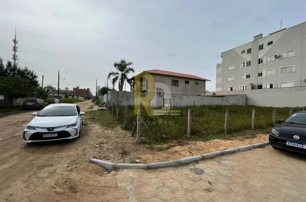 Terreno a Venda no bairro Mar Grosso - Laguna, SC