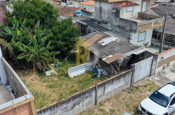 Terreno a Venda no bairro Magalhães - Laguna, SC