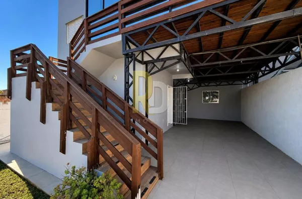Casa para Aluguel no bairro Cabeçudas - Laguna, SC
