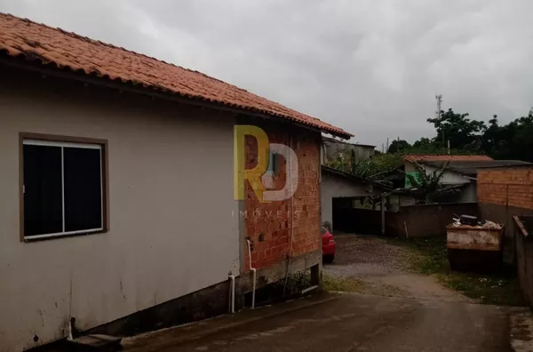 Terreno a Venda no bairro Cabeçudas - Laguna, SC