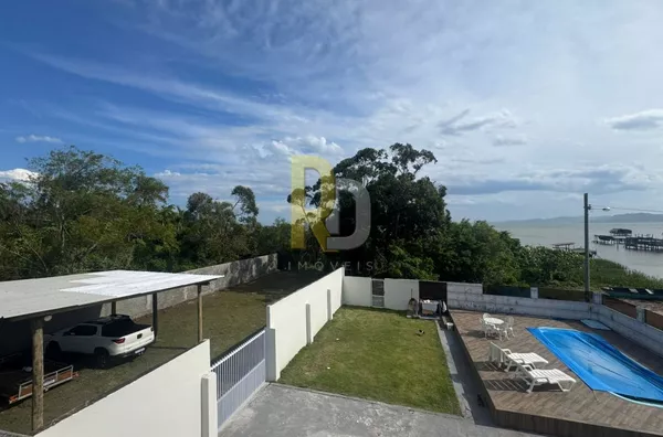 Casa a Venda no bairro Caputera - Laguna, SC