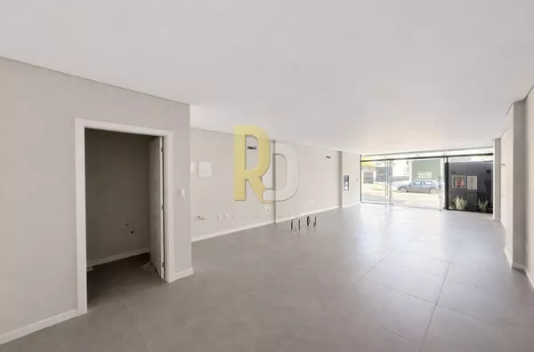 Sala Comercial a Venda no bairro Mar Grosso - Laguna, SC
