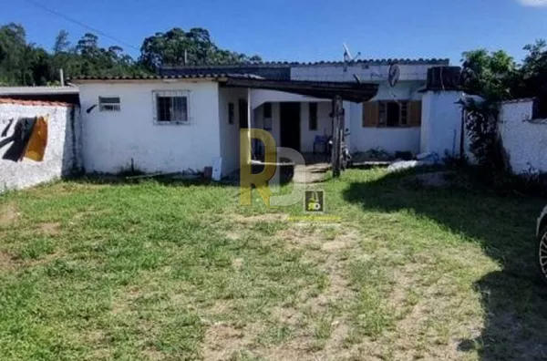 Casa a Venda no bairro Cabeçudas - Laguna, SC