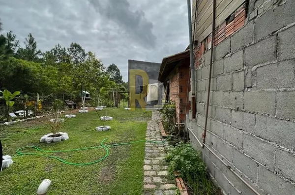 Sítio a Venda no bairro Barbacena - Laguna, SC
