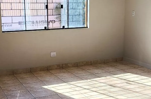 Sala comercial para aluguel,  com estacionamento, Bairro Vila Carli, Guarapuava