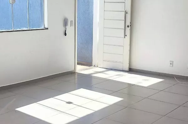 Sobrado para venda e aluguel, 2 quarto(s),  Boqueirão, Guarapuava