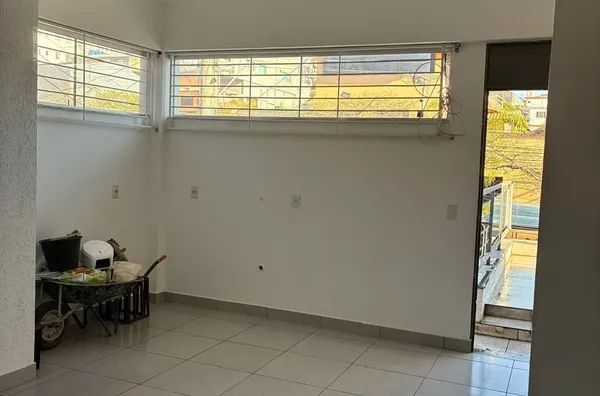 Casa COMERCIAL para aluguel,  Dom Bosco, Belo Horizonte
