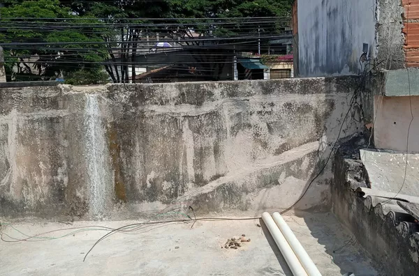 Casa Mista em área residencial e comercial ,terreno valorizado.