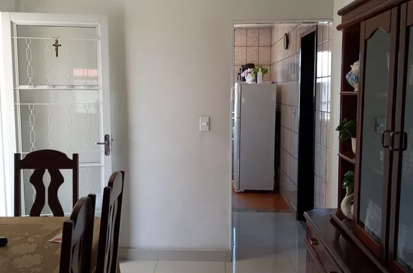 VENDE PREDIO RESIDENCIAL E COMERCIAL