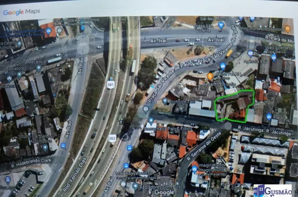 Casa Mista em área residencial e comercial ,terreno valorizado.