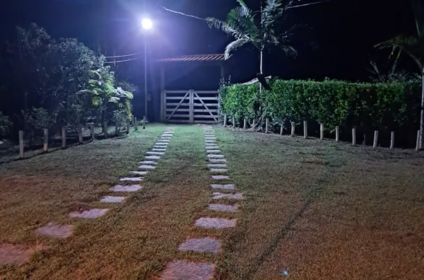 SITIO  COM TERRENO DE 2205M2  EM SAMAMBAIA EM PIEDADE PARAOPEBA MG