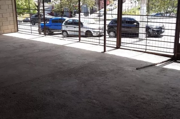 Galpão para aluguel, com grande visibilidade bairro    Manacás, Belo Horizonte