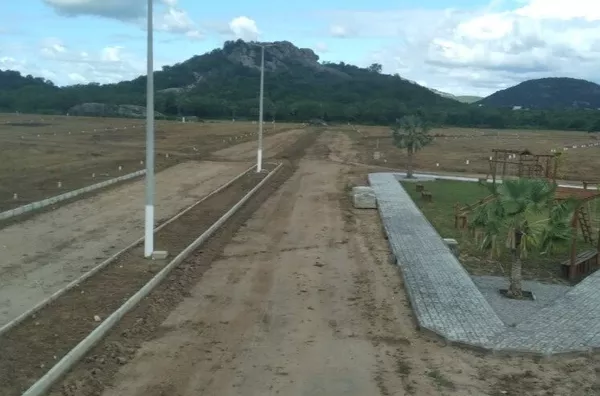LOTEAMENTO PORTAL DO CEDRO
