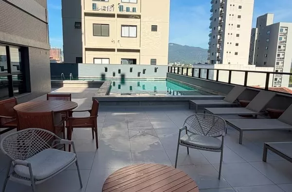 Apartamento para venda, La Joie, Meia Praia, Itapema