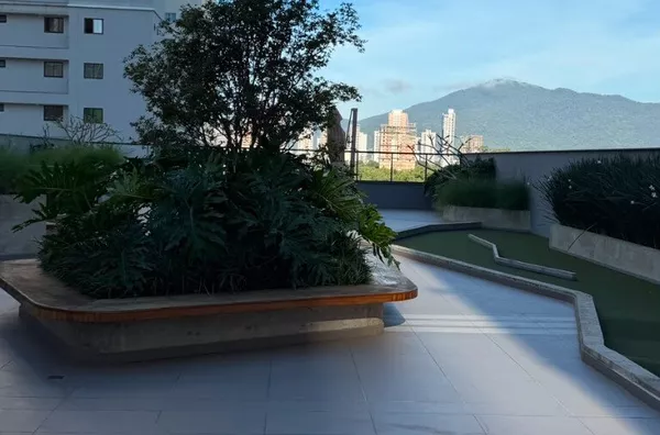 Apartamento para venda, La Joie, Meia Praia, Itapema