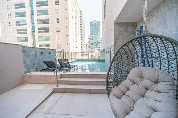 Apartamento para venda, 3 quarto(s),  Meia Praia, Itapema