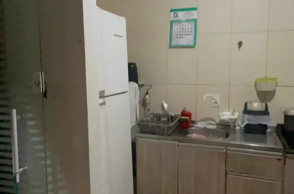 VENDE - SE UMA CASA NO BAIRRO MORRETES ITAPEMA /SC