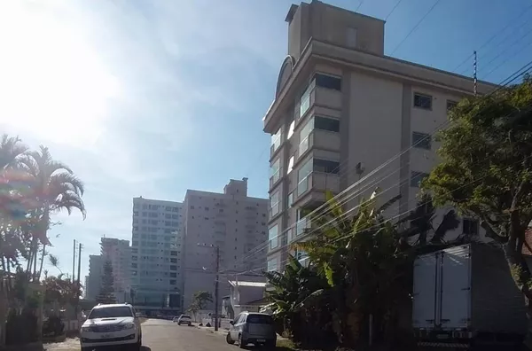 VENDA DE UM APARTAMENTO RESD. HERMANO BEACH NO PEREQUE PORTO BELO SC