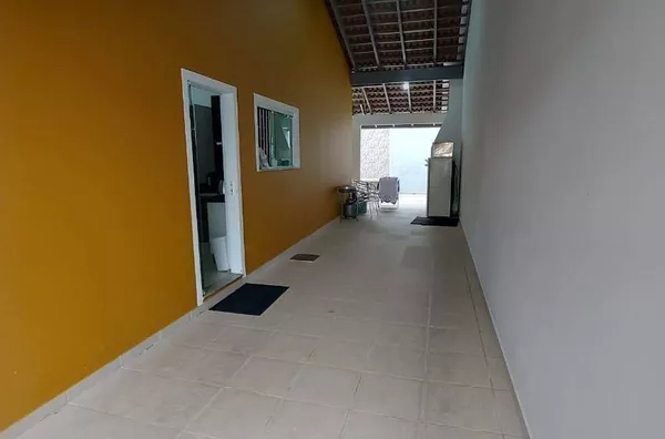 VENDA  DE UMA  CASA COM PISCINA PRAIA PEREQUE PORTO BELO