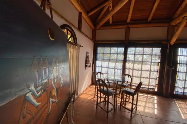 VENDA  DE UMA CASA EM PORTO BELO CENTRO